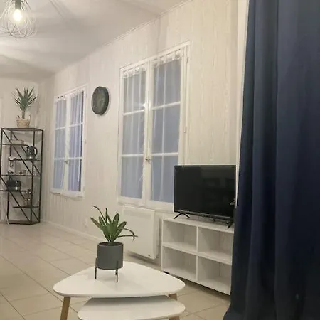 Au Ptit Palais Apartamento